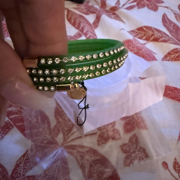 Marc Jacobs Vibrant Green and Gold Bracelet - Picture 2 of 2